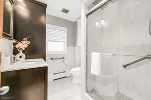 1046 Falls Terrace, Union Township, NJ 07083 - Photo 17