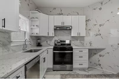 287 Crooks Ave, Clifton, NJ 07011 - Photo 13