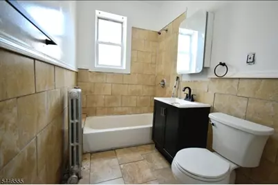 161 Augusta St #B8, Irvington, NJ 07111 - Photo 3