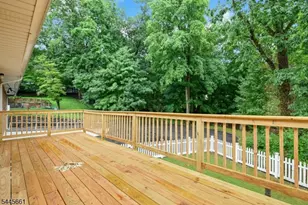 26 Alpine Dr, Wayne, NJ 07470 - Photo 21
