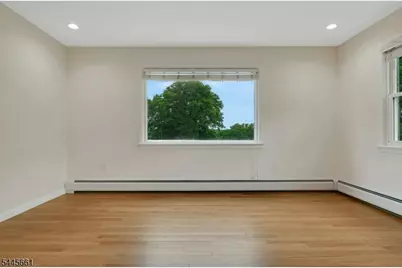 26 Alpine Dr, Wayne, NJ 07470 - Photo 11