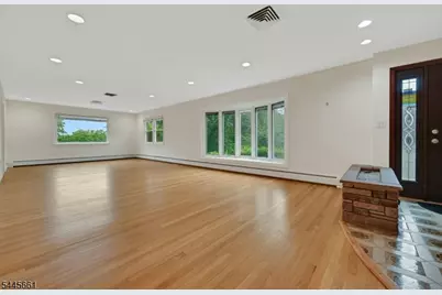 26 Alpine Dr, Wayne, NJ 07470 - Photo 5