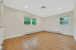 26 Alpine Dr, Wayne, NJ 07470 - Photo 23