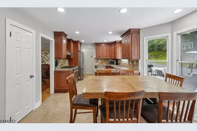 45 Fells Rd, Verona, NJ 07044 - Photo 11