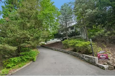 45 Fells Rd, Verona, NJ 07044 - Photo 1