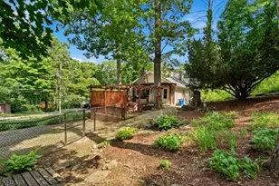 24 Hillside Rd, Ringwood, NJ 07456 - Photo 21