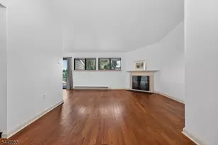91 N Slope, Union Township, NJ 08809 - Photo 15