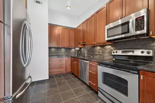 91 N Slope, Union Township, NJ 08809 - Photo 15