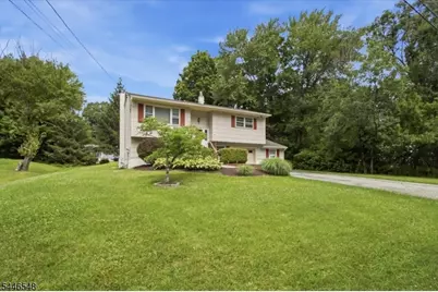 43 Cedar Tree Dr, Vernon, NJ 07422 - Photo 33