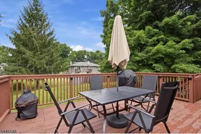 43 Cedar Tree Dr, Vernon, NJ 07422 - Photo 9