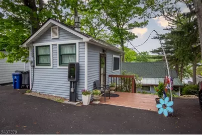 70 S Shore Rd, Byram Township, NJ 07821 - Photo 25