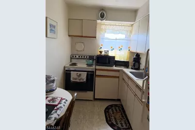100 Pierson Miller Dr #41, Pompton Lakes, NJ 07442 - Photo 3