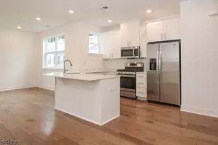 71 Veterans Wy, Morris Plains, NJ 07950 - Photo 1