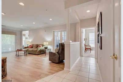 2104 Avery Ct #2104, Franklin Township, NJ 08873 - Photo 7