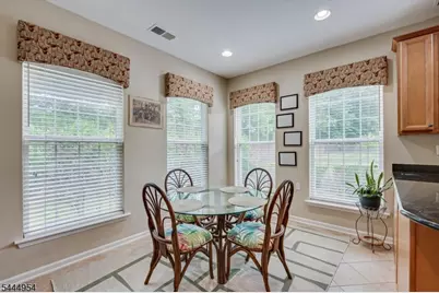 2104 Avery Ct #2104, Franklin Township, NJ 08873 - Photo 17