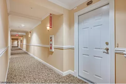 2104 Avery Ct #2104, Franklin Township, NJ 08873 - Photo 5