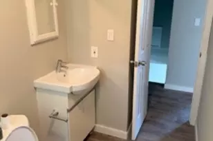 90 Chestnut St, East Orange, NJ 07018 - Photo 9