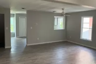 90 Chestnut St, East Orange, NJ 07018 - Photo 15