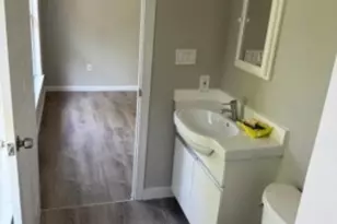 90 Chestnut St, East Orange, NJ 07018 - Photo 11