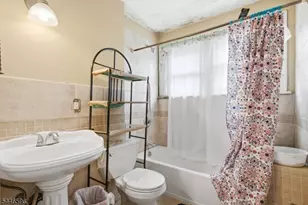 233-237 Meeker Ave, Newark, NJ 07112 - Photo 19