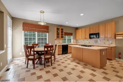 16 Bedford Dr, Bernards Township, NJ 07920 - Photo 9