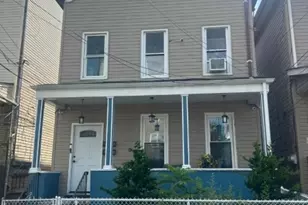 216 Inslee Pl, Elizabeth, NJ 07206 - Photo 1