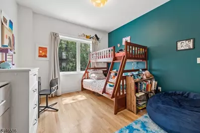 6 Carroll Pl, Weehawken, NJ 07086 - Photo 23