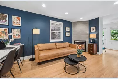 6 Carroll Pl, Weehawken, NJ 07086 - Photo 7