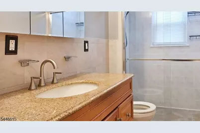 175 Delavan Ave, Newark, NJ 07104 - Photo 13