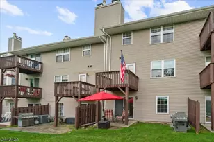 17 Pinehurst Dr, Washington Township, NJ 07882 - Photo 25