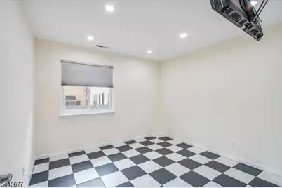 825 Riverside Ave #B202, Lyndhurst Township, NJ 07071 - Photo 15