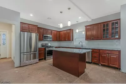 441 William St, Somerville, NJ 08876 - Photo 7
