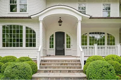 129 Hobart Ave, Summit, NJ 07901 - Photo 3