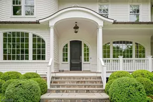 129 Hobart Ave, Summit, NJ 07901 - Photo 3