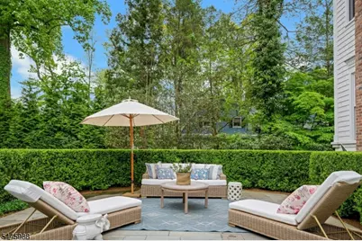 129 Hobart Ave, Summit, NJ 07901 - Photo 7
