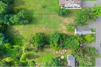 174 Maple St, Bridgewater, NJ 08807 - Photo 25