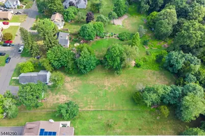 174 Maple St, Bridgewater, NJ 08807 - Photo 27