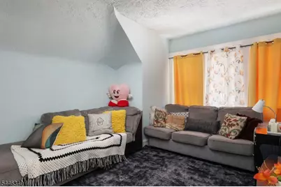 92 Chestnut St, East Orange, NJ 07018 - Photo 21