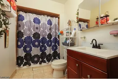 92 Chestnut St, East Orange, NJ 07018 - Photo 17