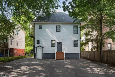 92 Chestnut St, East Orange, NJ 07018 - Photo 23