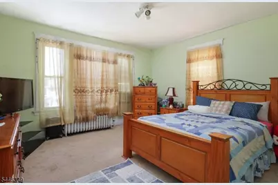 92 Chestnut St, East Orange, NJ 07018 - Photo 15