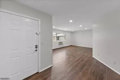 88-96 Boulevard #304, Passaic, NJ 07055 - Photo 3