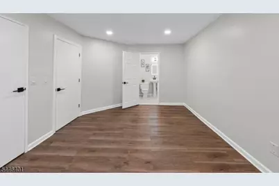 88-96 Boulevard #304, Passaic, NJ 07055 - Photo 11
