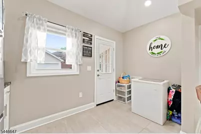 78 Fairmount Ter, East Orange, NJ 07018 - Photo 15
