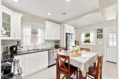 78 Fairmount Ter, East Orange, NJ 07018 - Photo 11