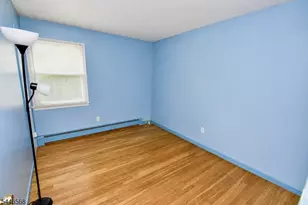 18 Summit Rd, Sparta Township, NJ 07871 - Photo 9