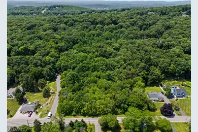 242 W Mountain Rd, Sparta Township, NJ 07871 - Photo 3