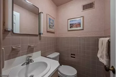 570 Bennington Ter, Ridgewood, NJ 07450 - Photo 21
