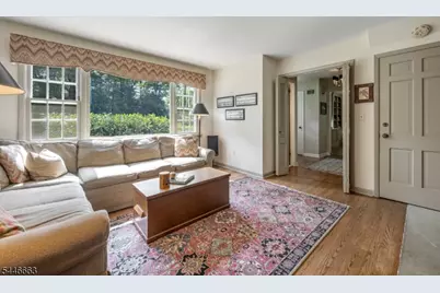 570 Bennington Ter, Ridgewood, NJ 07450 - Photo 17