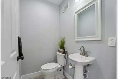 158 Lincoln Ave, Elizabeth, NJ 07208 - Photo 17